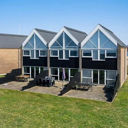 Apartment Ninne - 50m From The Sea In Funen By Interhome